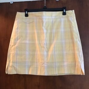Women’s size 10 golf skirt, Izod, brand new never worn